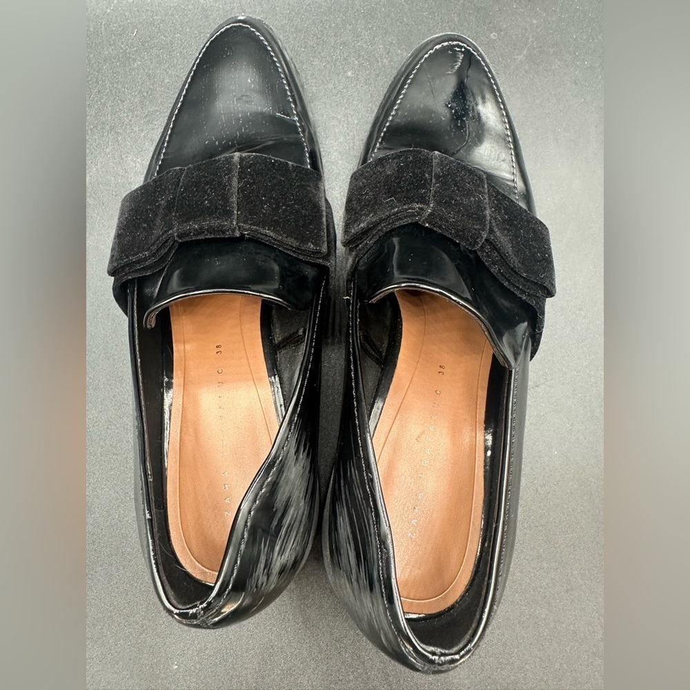 Zara Faux Black Patent Leather Velvet Bow Loafers Shoes Womens Size 7.5 EU 38 - Picture 4 of 6